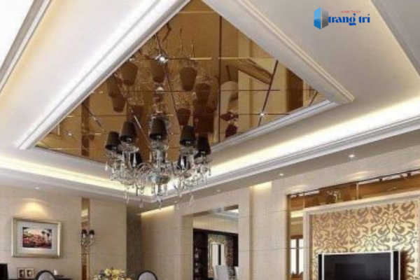 Kính Thủy Trang Trí Trần Nhà