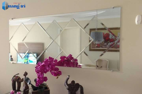 Kính Thủy Trang Trí Phòng Khách Kính Thủy Trang Trí Phòng Khách