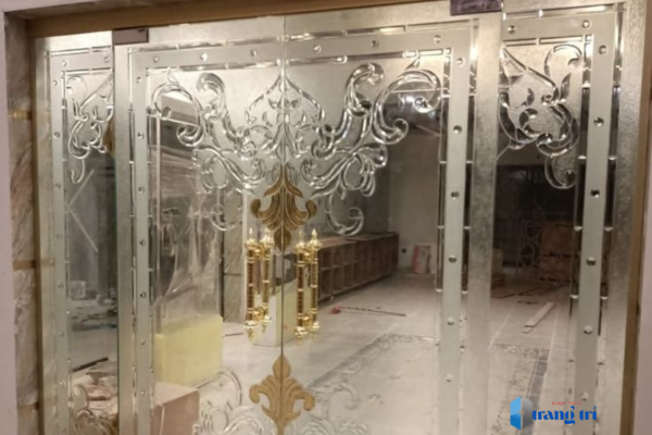 Kính In Hoa Văn - Kính Khắc Họa Tiết Kính In Hoa Văn - Kính Khắc Họa Tiết