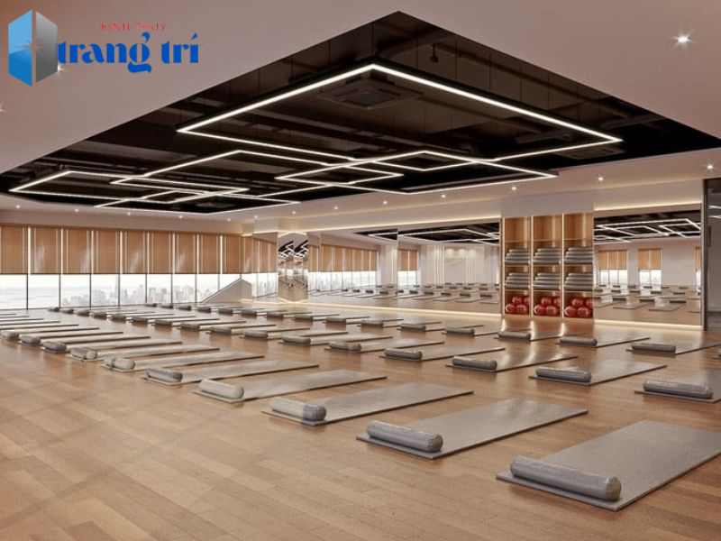 kính thủy trang trí phòng yoga